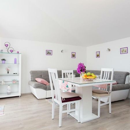 Apartment Paula Podstrana Eksteriør bilde